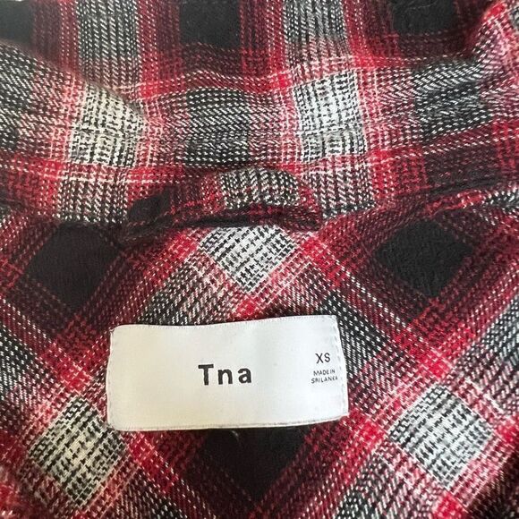 ARITZIA TNA Brisco cotton plaid flannel red black size XS - Picture 4 of 7
